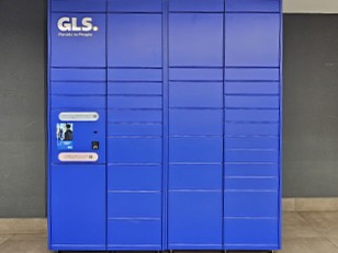Locker GLS installato presso centro commerciale
