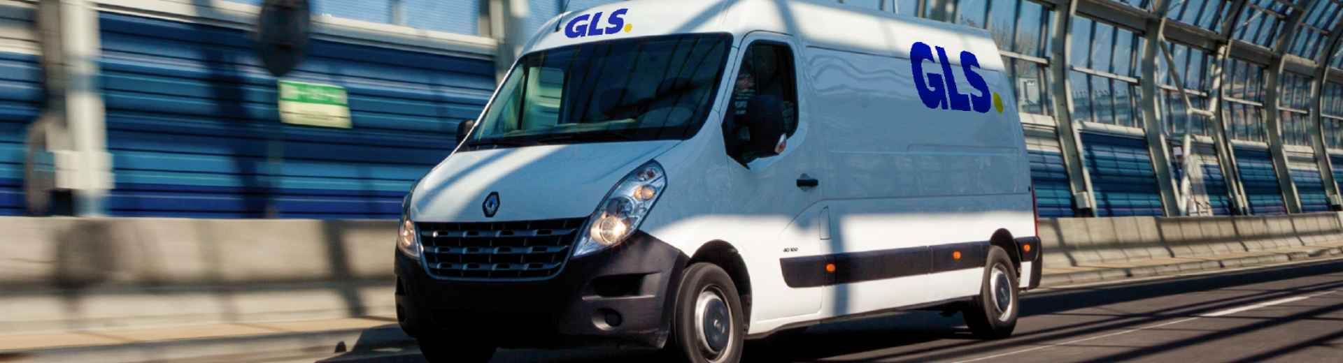 photo of a delivery van